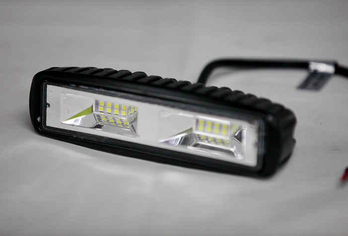 Фара противотуманная светодиодная OFF ROAD 14850 48W