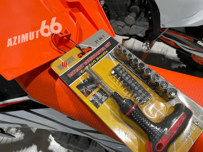 Мотоцикл эндуро KEWS K23-L PR300 21/18