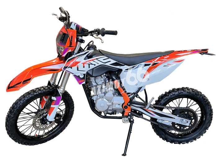 Мотоцикл KEWS K10 CB150 4T (2024 г.)